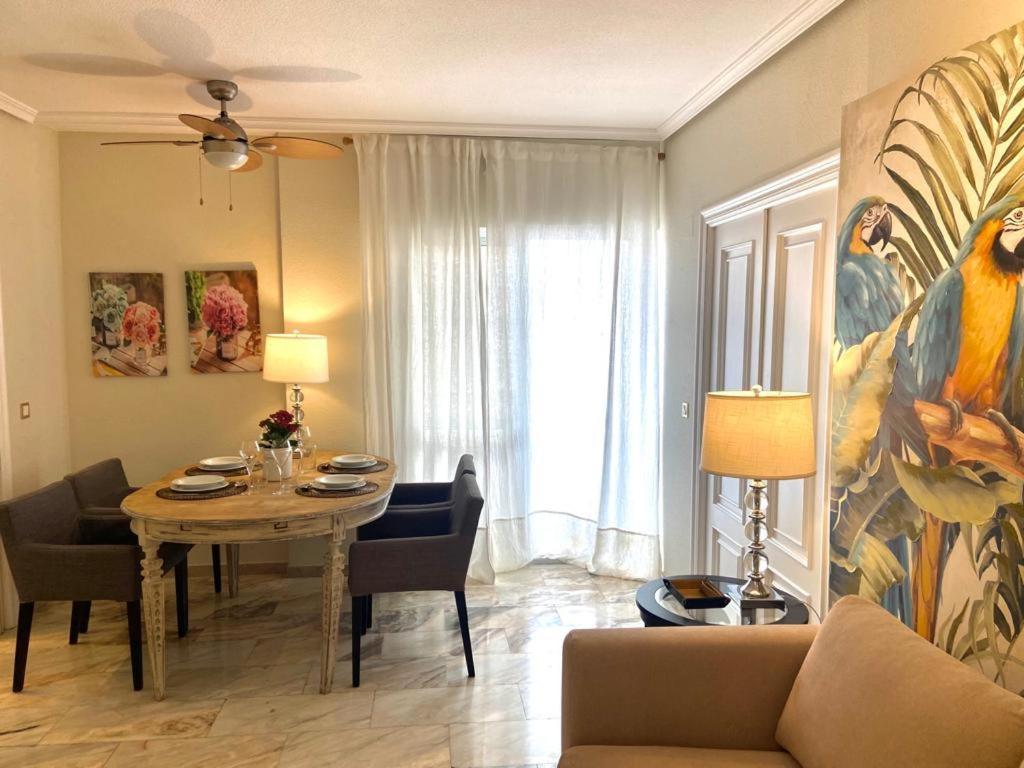 Precioso Apartamento Los Remedios Triana Plaza Espana Y Centro Historico 塞维利亚 外观 照片