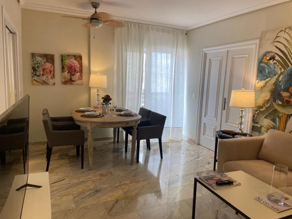 Precioso Apartamento Los Remedios Triana Plaza Espana Y Centro Historico 塞维利亚 外观 照片
