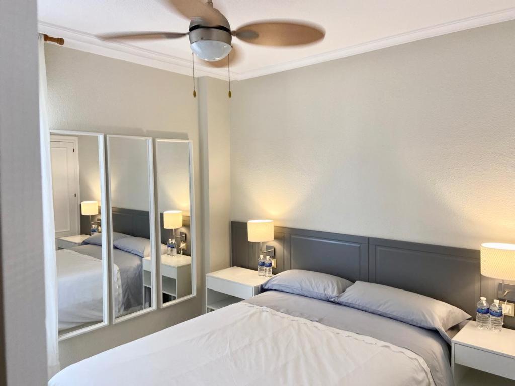 Precioso Apartamento Los Remedios Triana Plaza Espana Y Centro Historico 塞维利亚 外观 照片